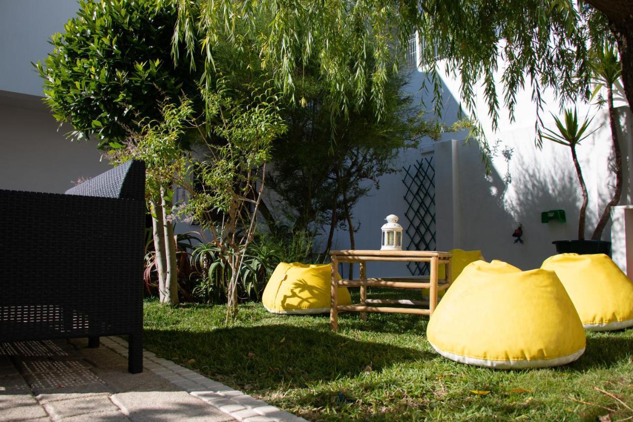 Mahara Caparica Surf Camp Ngoại thất bức ảnh