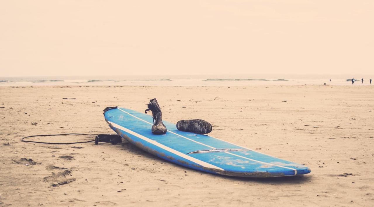 Mahara Caparica Surf Camp Ngoại thất bức ảnh